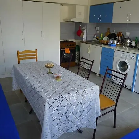 Summer House -room For 5 People In 1st Floor - J *