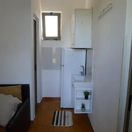 Dom wakacyjny Summer House -room For 5 People In 1st Floor - J *