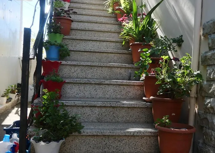 度假居 Summer House -room For 5 People In 1st Floor - J *